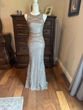 Rachel Gilbert gown